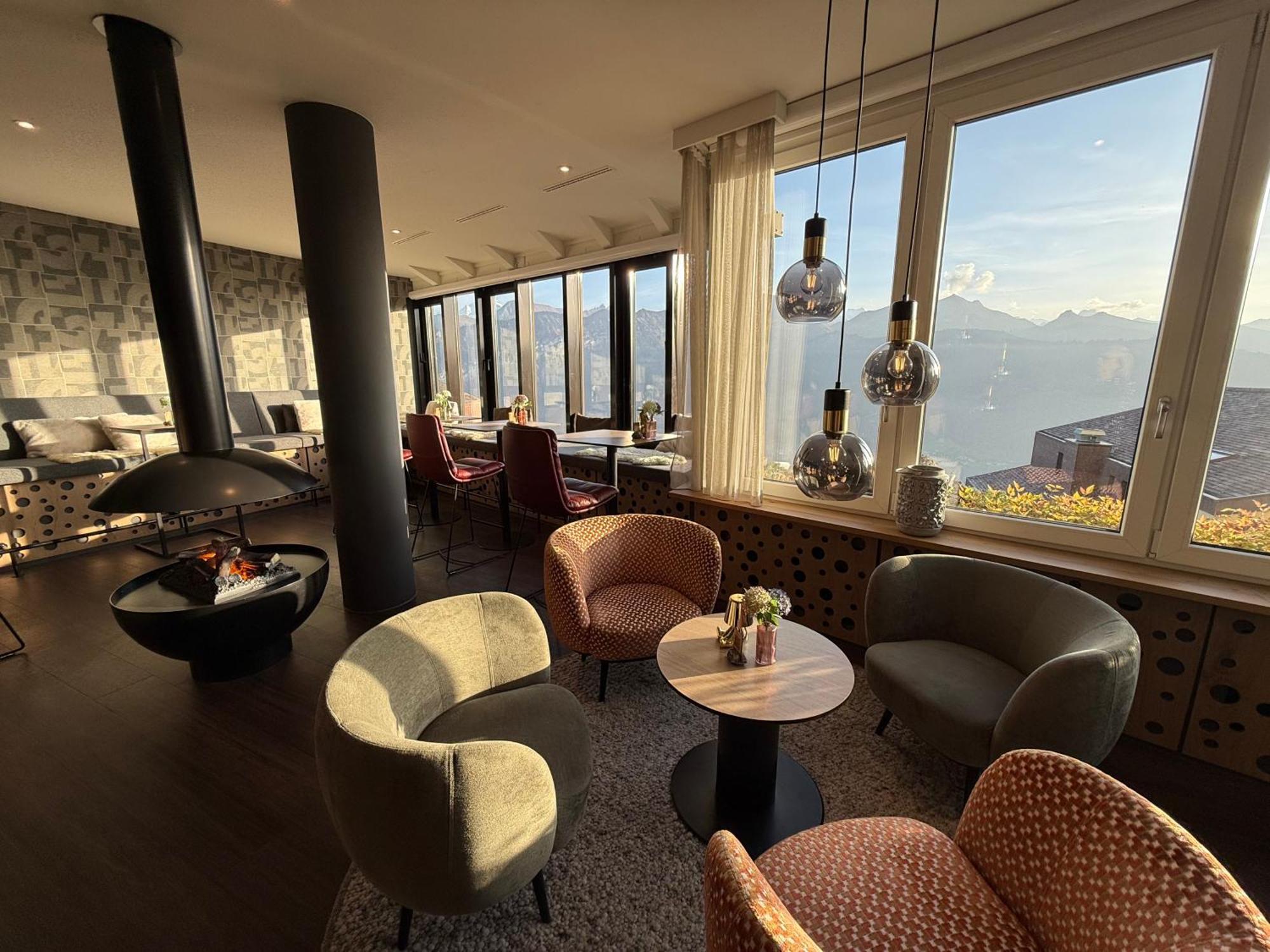 Wohnung Mit See Und Bergsicht Im Vier Sterne Hotel Beatenberg Eksteriør bilde